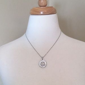 Lia Sophia Jewelry - LIA SOPHIA NECKLACE SILVER PEACE SIGN PEACESIGN Lia Sophia Jewelry - LIA SOPHIA NECKLACE SILVER PEACE SIGN PEACESIGN